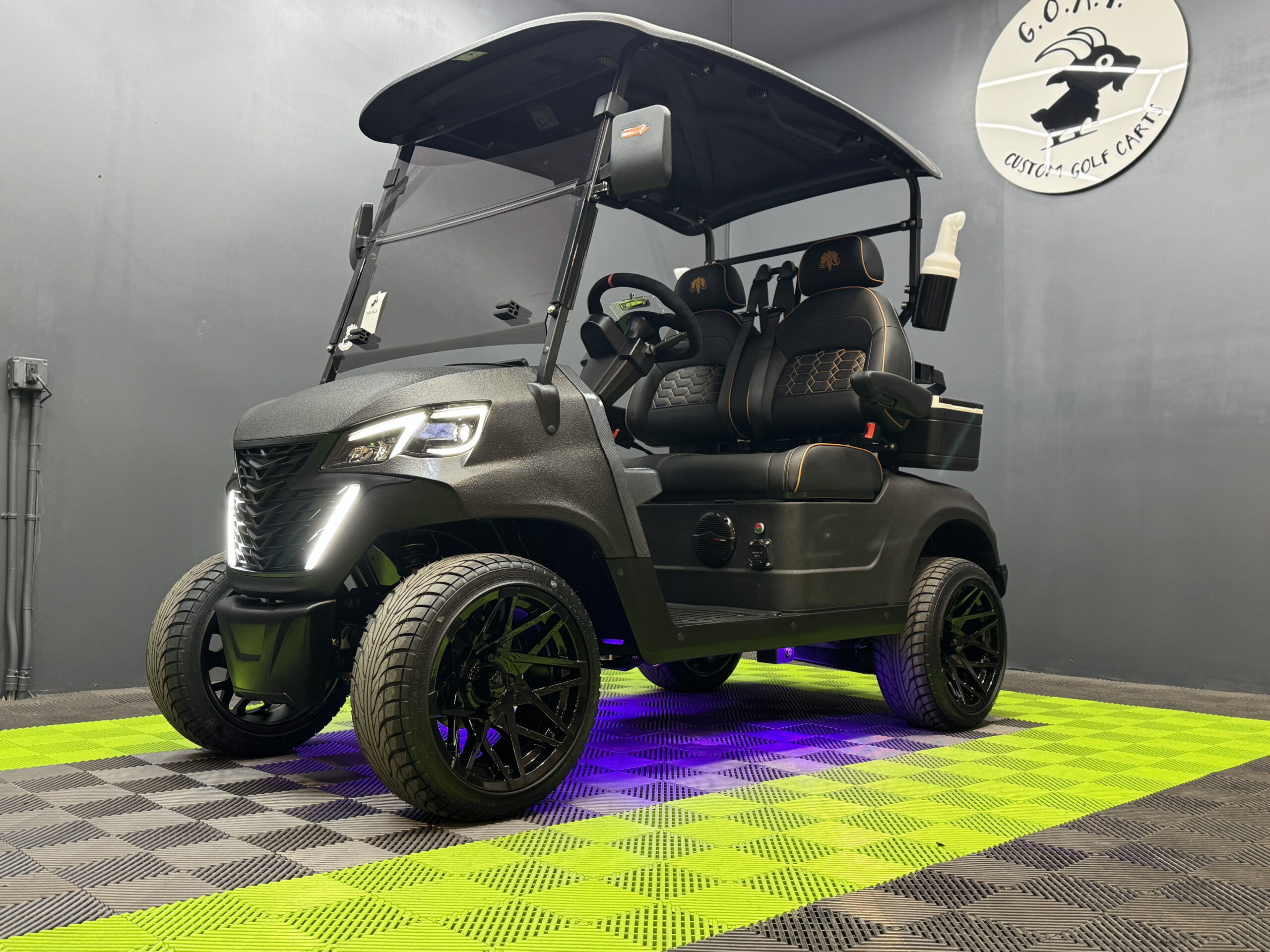 2025 MammothEV XR2 Custom Kevlar Matte Black & Fully Golf Ready