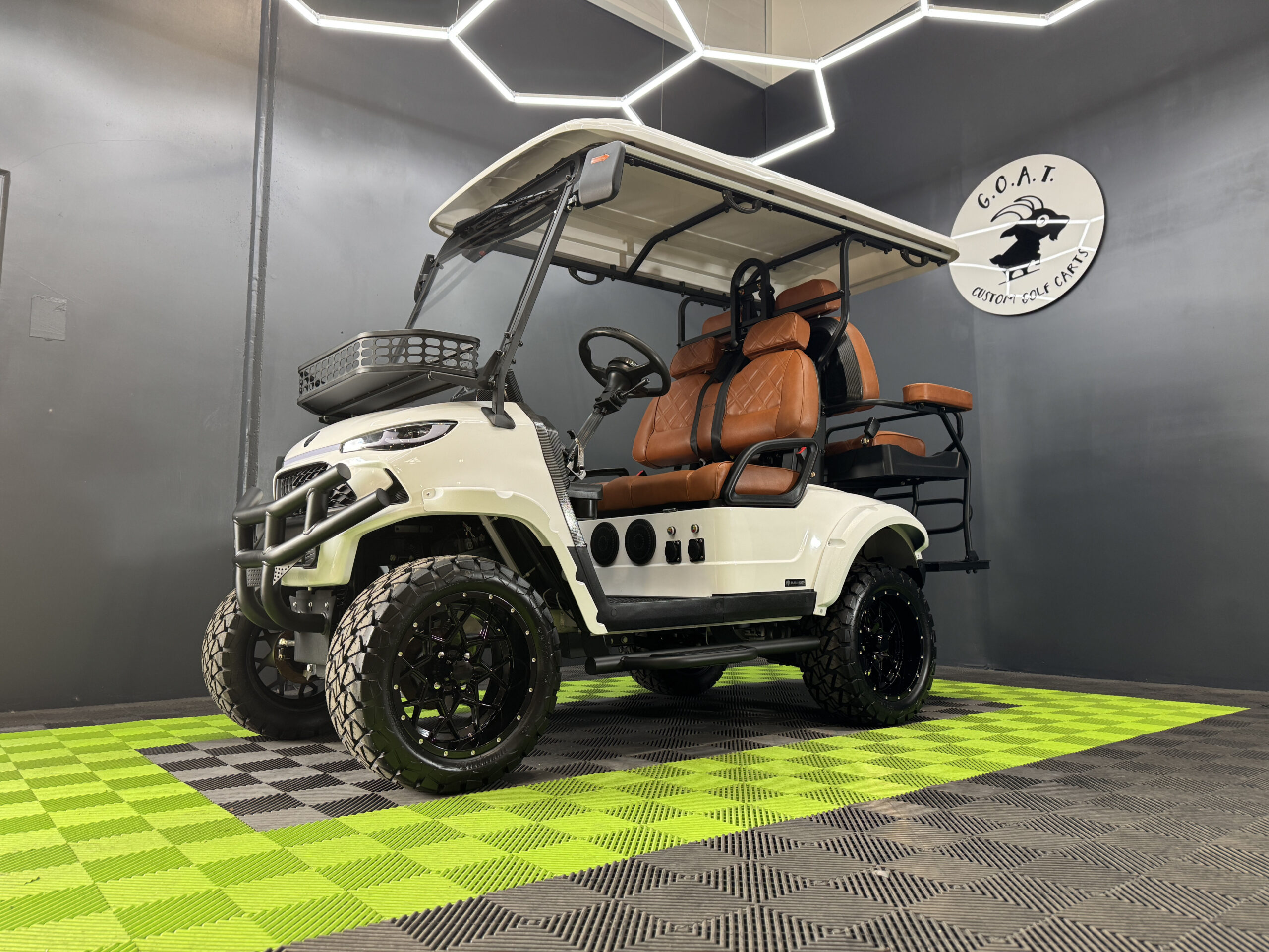 2026 MammothEV Skye Gloss White with Dark Brown Seats 72v Lithium