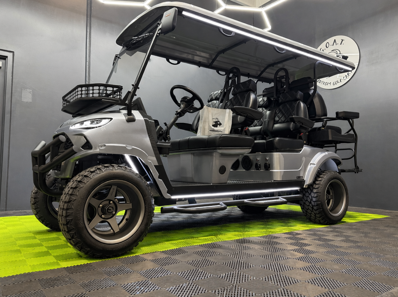 2026 MammothEV Skye XL Gloss Silver With 14″ Deep Dish Wheels 72v