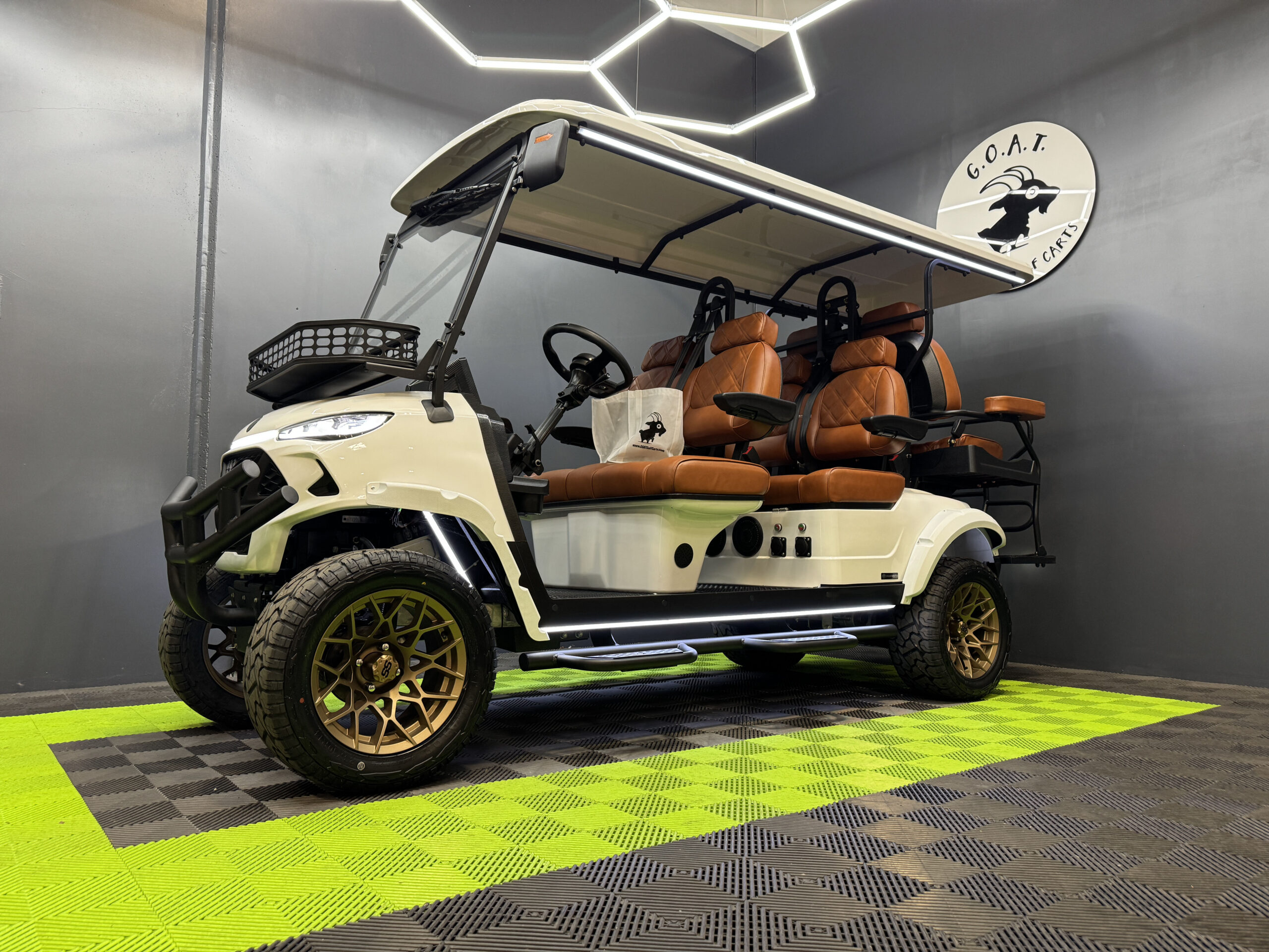 2026 MammothEV Skye XL White W/Peanut Butter Seats Bronze Wheels 🔥