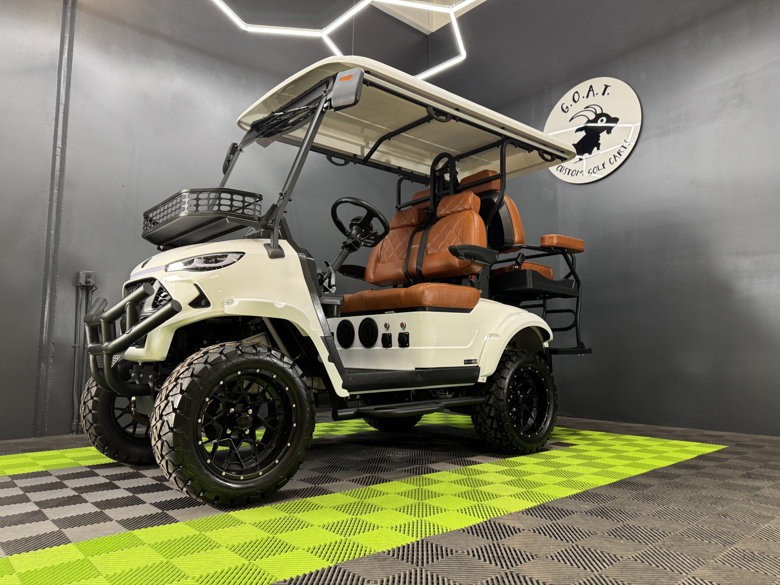 2026 MammothEV Skye Gloss White Peanut Butter Seats 72v ECObattery Lithium