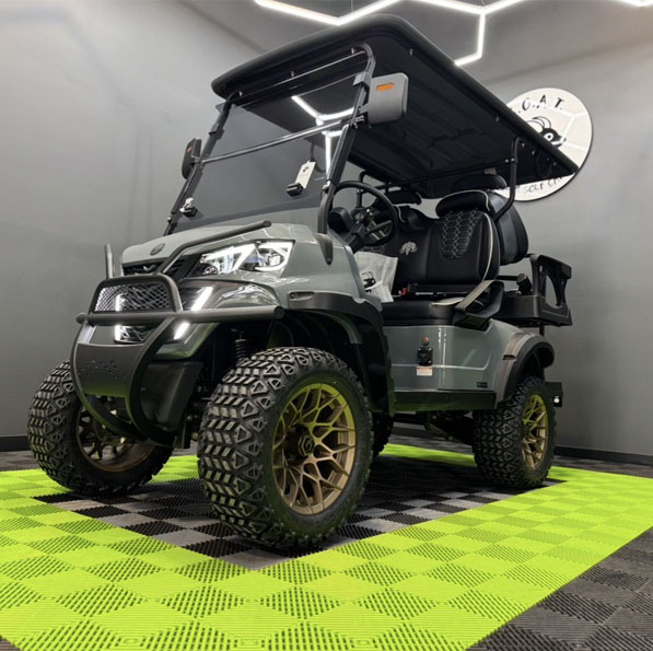 Classic two-tone MammothEV XR4 custom golf cart delivered to Albuquerque, NM