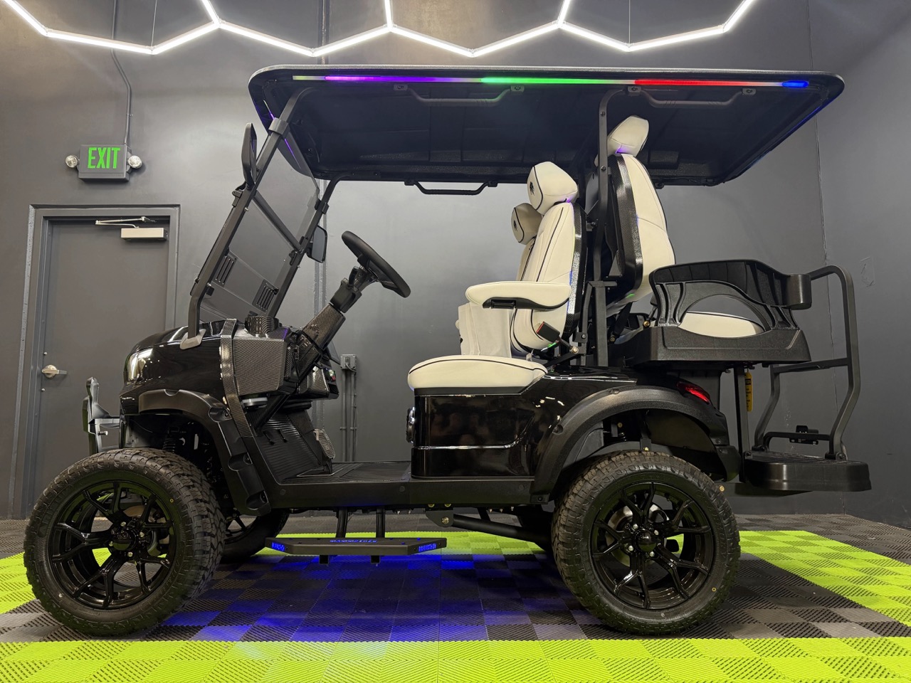 2026 MammothEV XR4 — Gloss Black / White Seats / Black Stitch photo 4